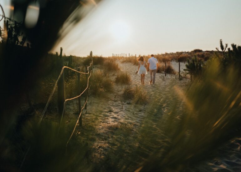 Séance couple à la plage
