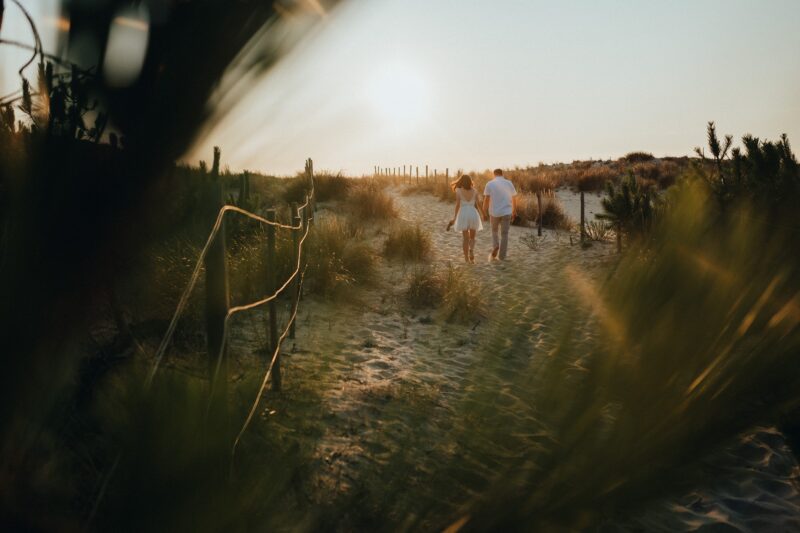 Séance couple à la plage