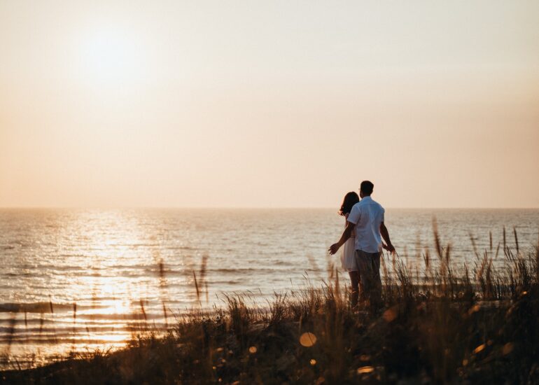 Séance couple à la plage